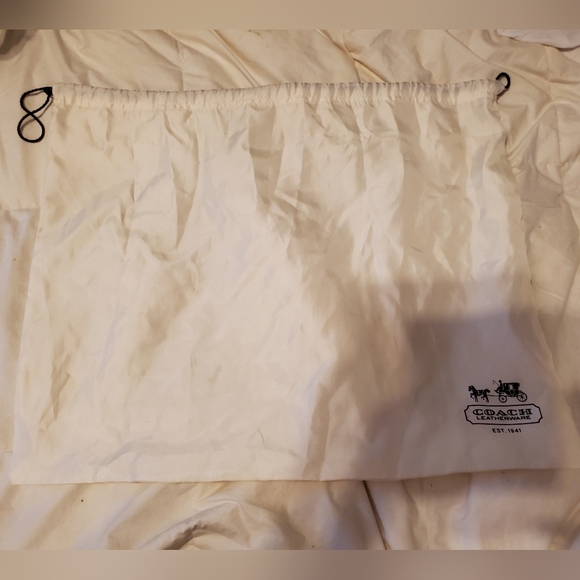 Extra Large Silk Coach Dustbag Large 19 X 23 Ivory Cream Silky Fabric Purse - Picture 2 of 3